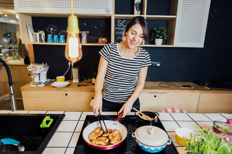 Welke typen kookplaten kennen we en wat zijn de voor- en nadelen
